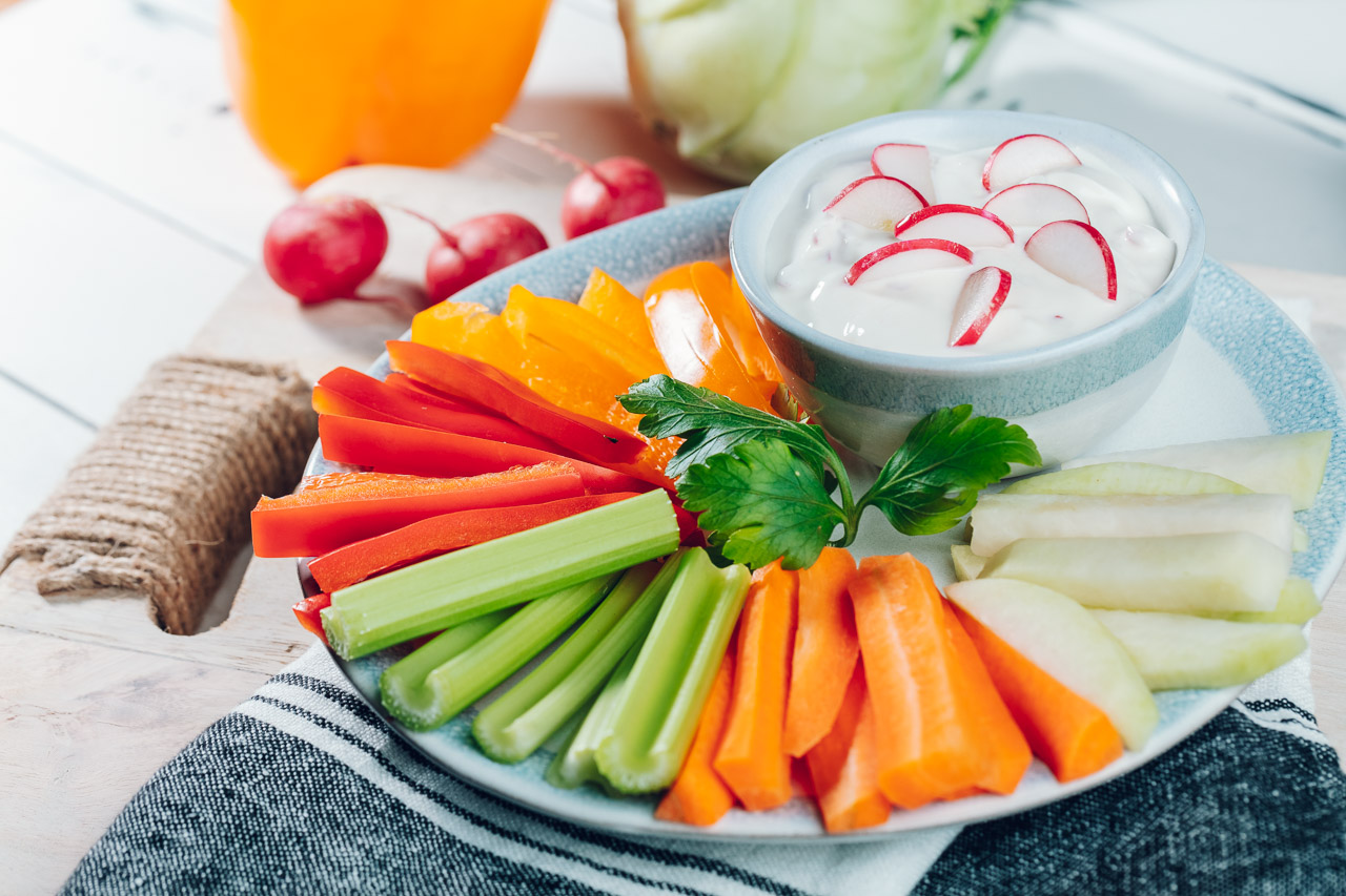 Teller mit Gemüsesticks